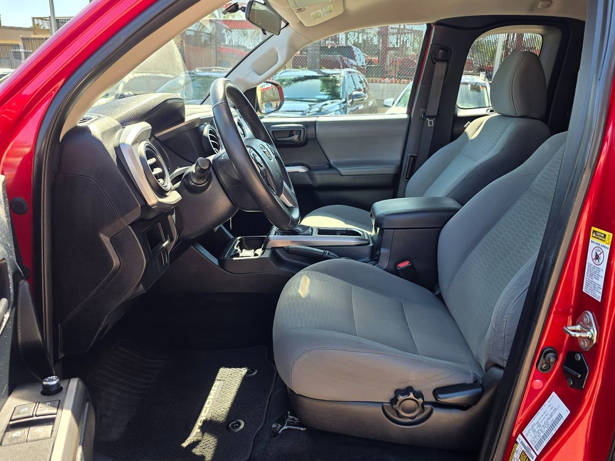 Used 2016 Toyota Tacoma SR5 RWD image 19
