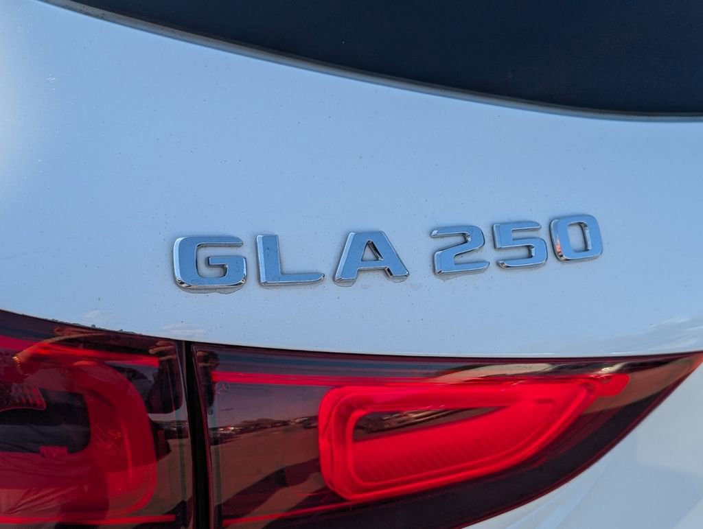Used 2021 Mercedes-Benz GLA 250 image 13
