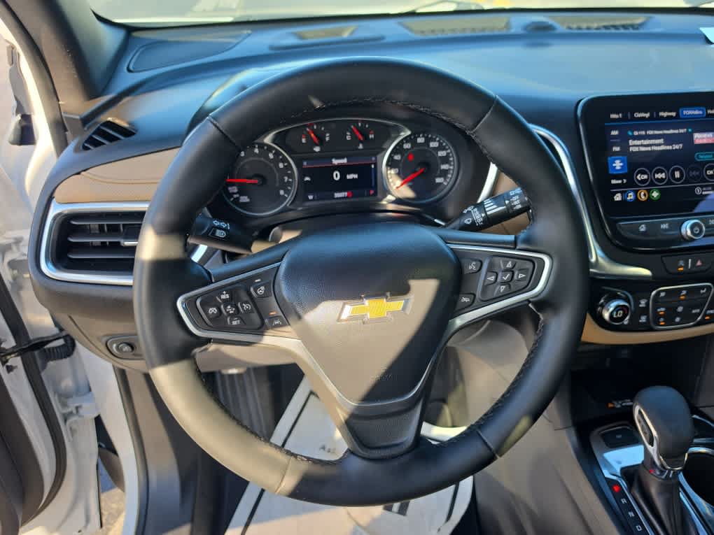 Used 2023 Chevrolet Equinox Premier AWD/4WD image 26