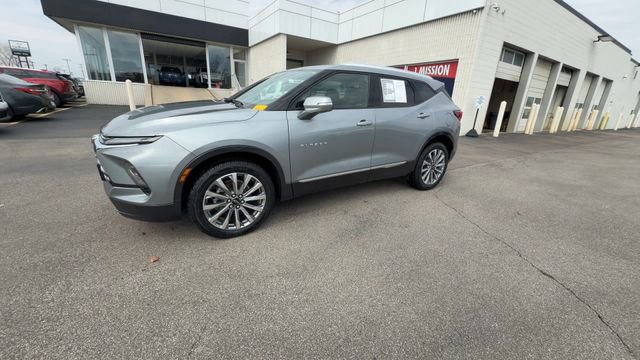 Certified 2024 Chevrolet Blazer Premier AWD/4WD image 4