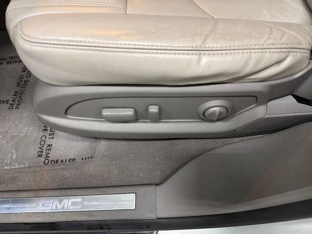 Certified 2017 GMC Acadia Limited SLT AWD/4WD image 23