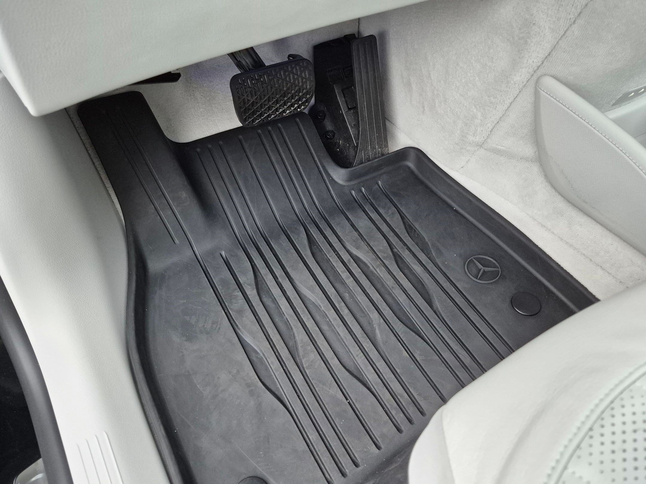 Certified 2023 Mercedes-Benz EQE 500 4MATIC SUV image 17