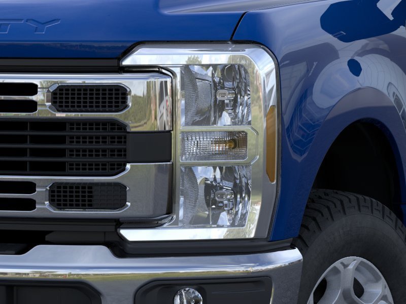 New 2026 Ford F350 XLT w/ FX4 Off-Road Package AWD/4WD image 36