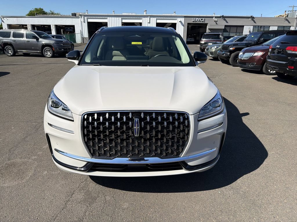 Certified 2024 Lincoln Corsair Grand Touring w/ Equipment Group 301A AWD/4WD image 8
