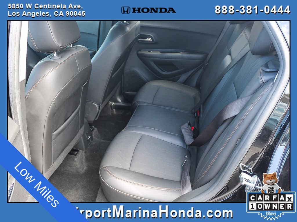 Used 2022 Chevrolet Trax LT w/ LT Convenience Package FWD image 22