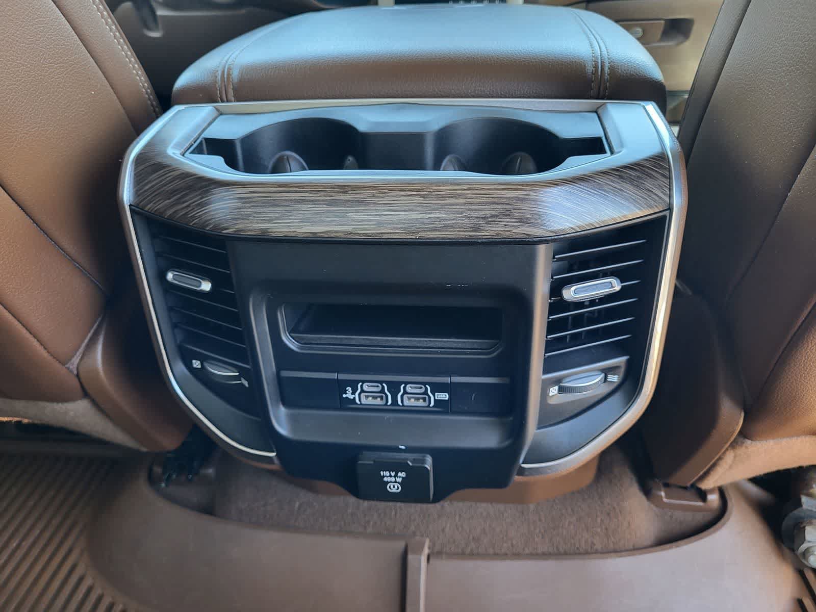 Used 2019 RAM 1500 Laramie AWD/4WD image 29