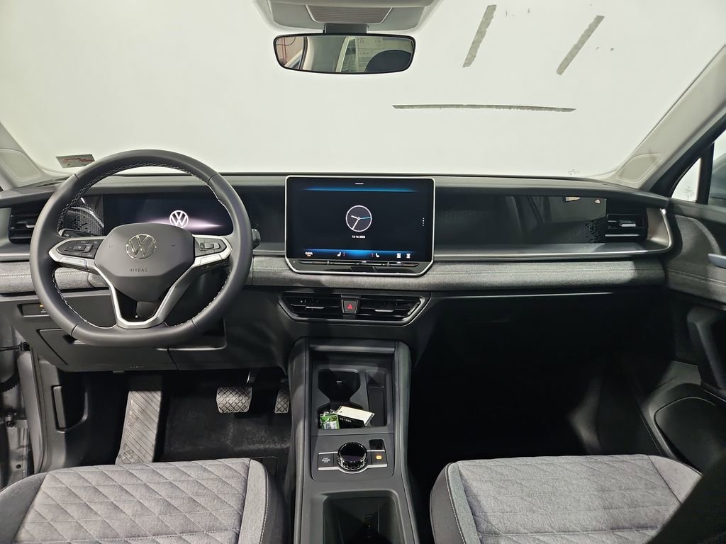 New 2026 Volkswagen Tiguan S image 12