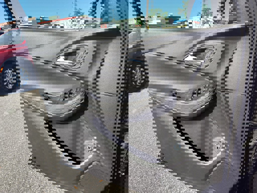 New 2026 Buick Encore GX Sport Touring w/ Advanced Technology Package image 9