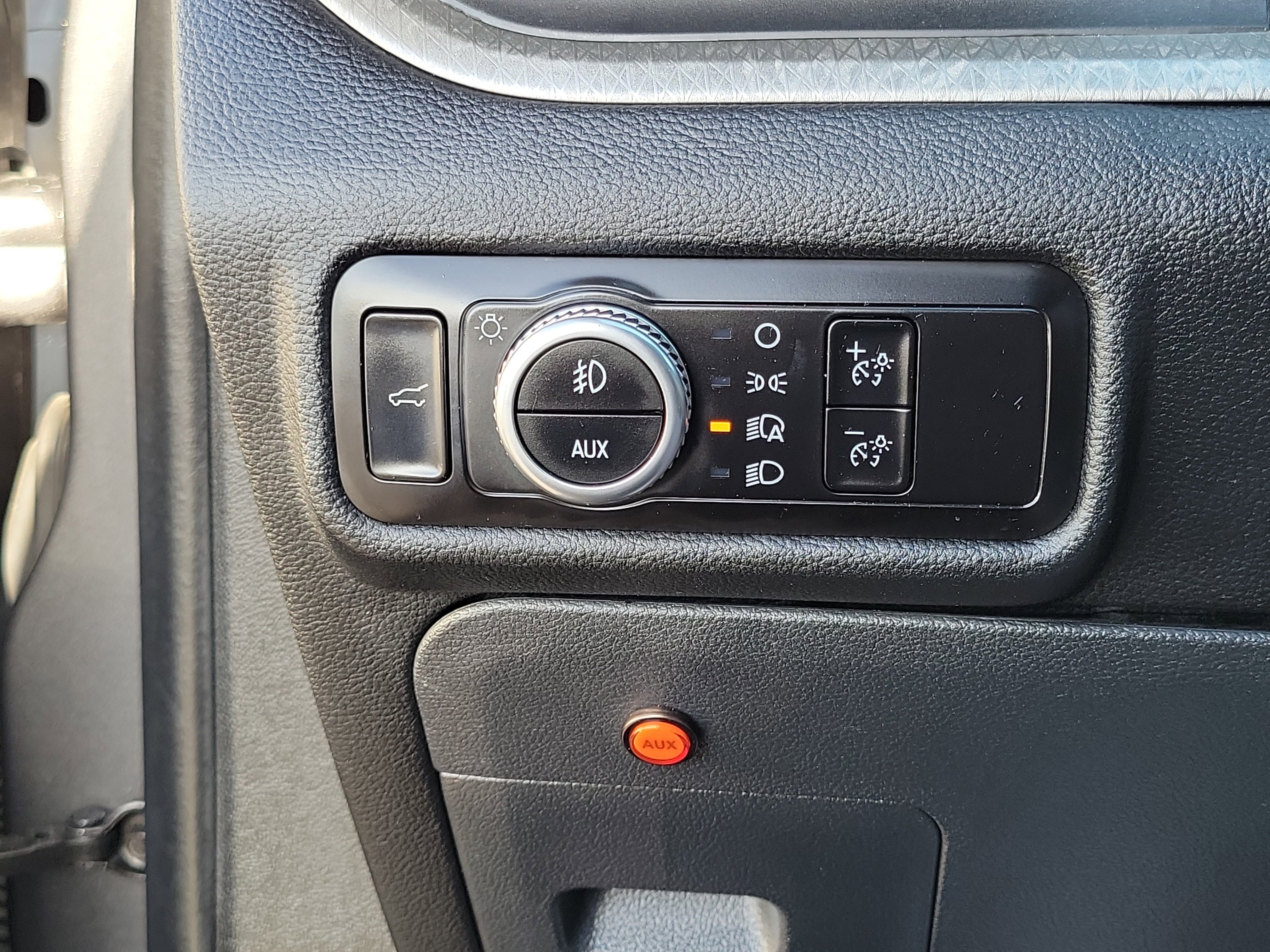 Used 2023 Ford Explorer Timberline w/ Timberline Technology Package AWD/4WD image 10