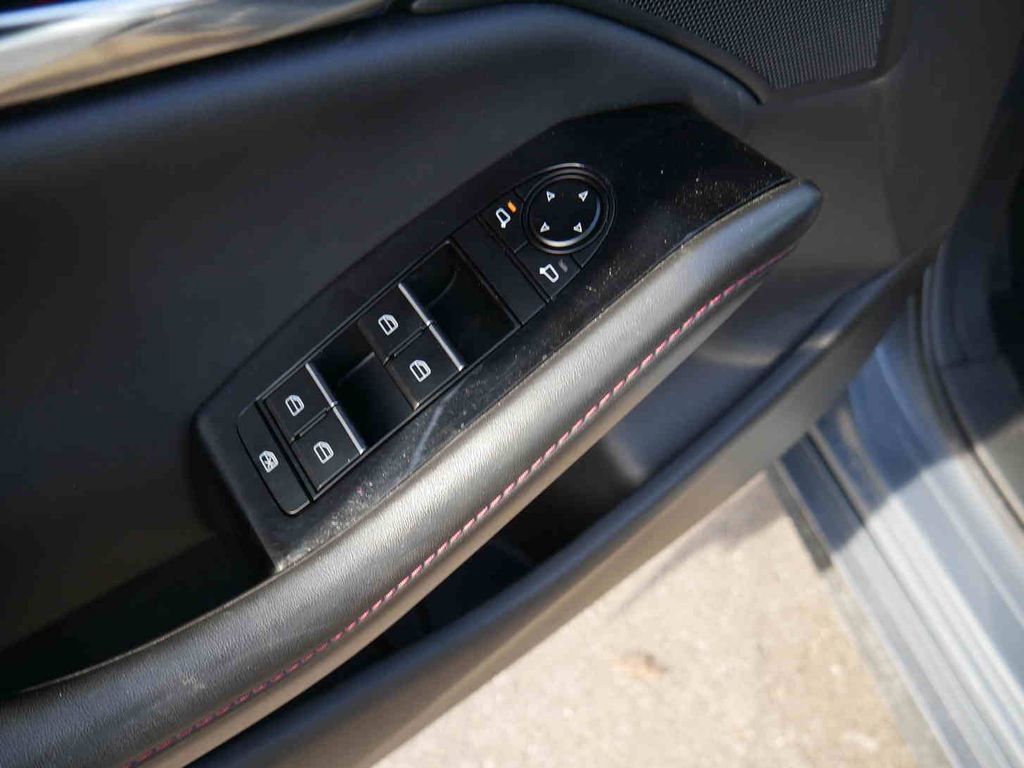 Used 2024 MAZDA MAZDA3 s image 22