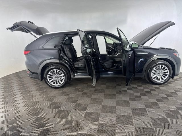 Used 2025 MAZDA CX-90 3.3 Turbo w/ Preferred Package AWD/4WD image 13