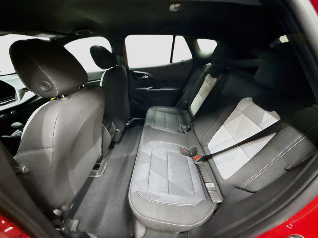 New 2026 Chevrolet Trax RS w/ Driver Confidence Package FWD image 25