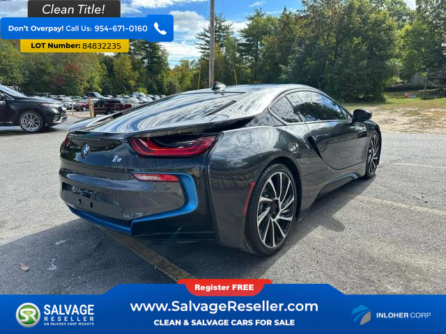 Used 2016 BMW i8 Coupe image 4
