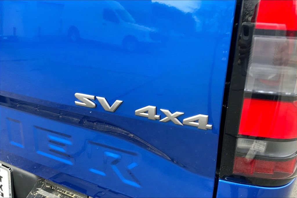Used 2024 Nissan Frontier SV w/ SV Convenience Package image 22