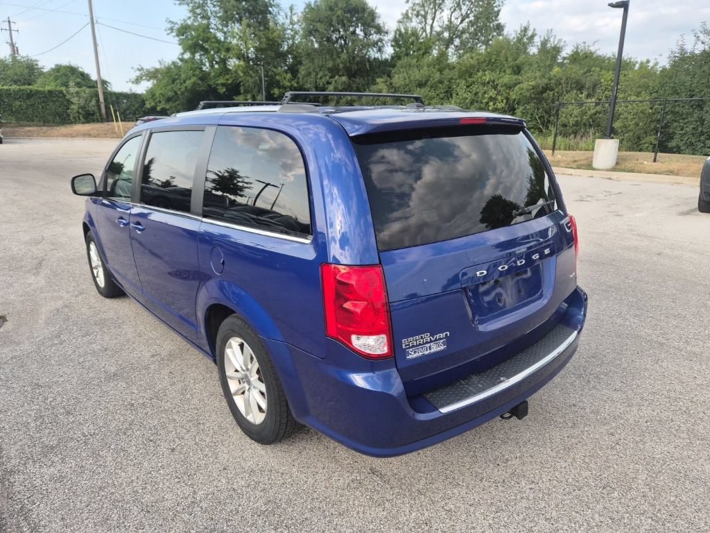 Used 2019 Dodge Grand Caravan SXT w/ Driver Convenience Group FWD image 8
