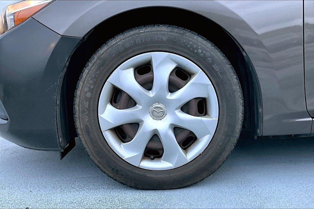 Used 2017 MAZDA MAZDA3 Sport FWD image 8