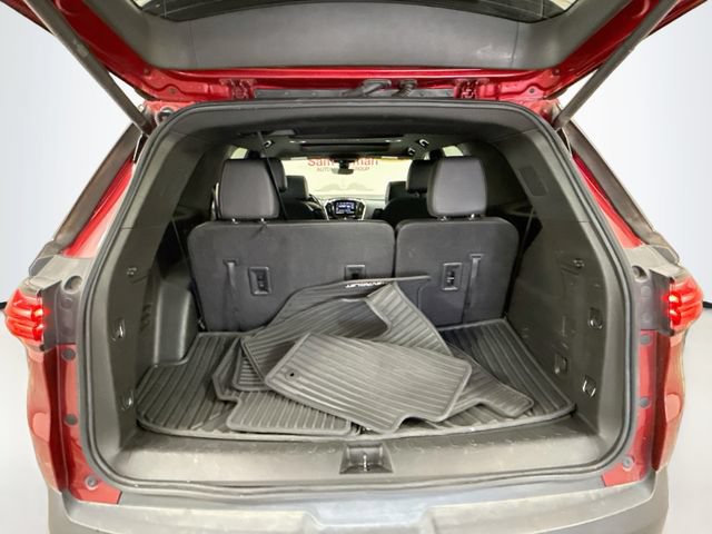 Used 2023 Chevrolet Traverse RS AWD/4WD image 28