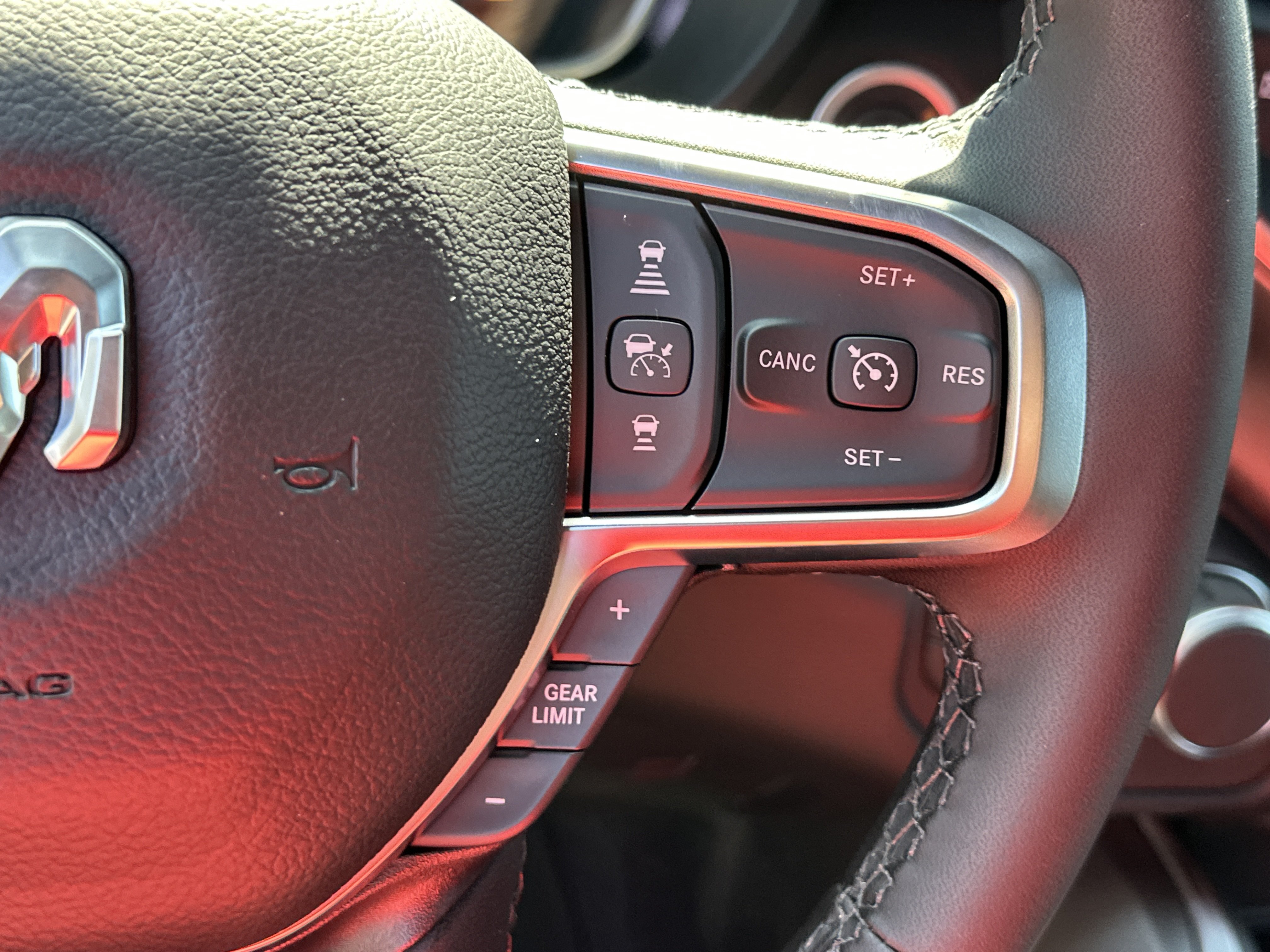 New 2026 RAM 1500 Big Horn AWD/4WD image 9
