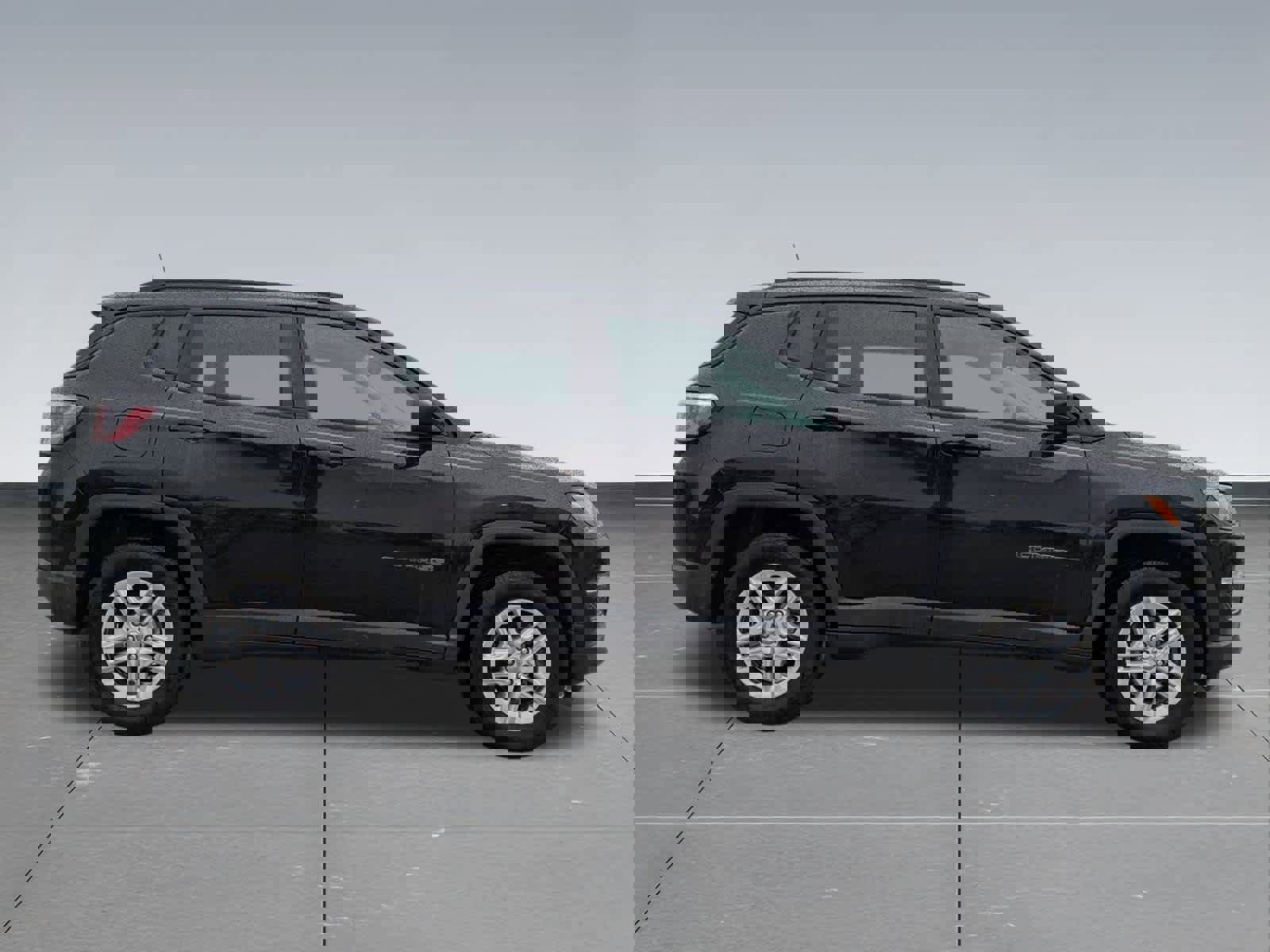 Used 2018 Jeep Compass Sport w/ Tech Group image 7