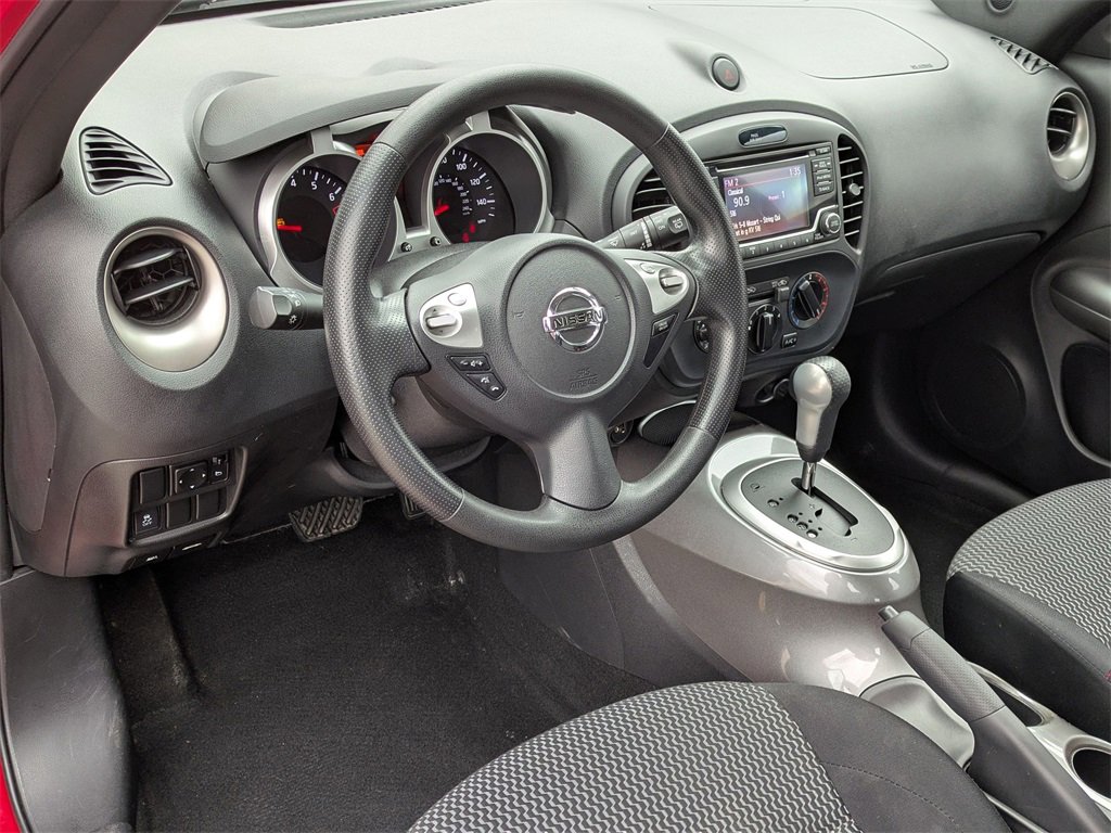 Used 2017 Nissan Juke S image 14