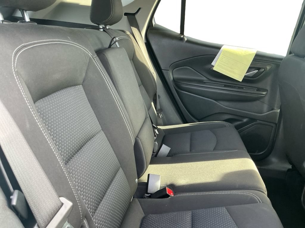 Used 2024 GMC Terrain SLE AWD/4WD image 19