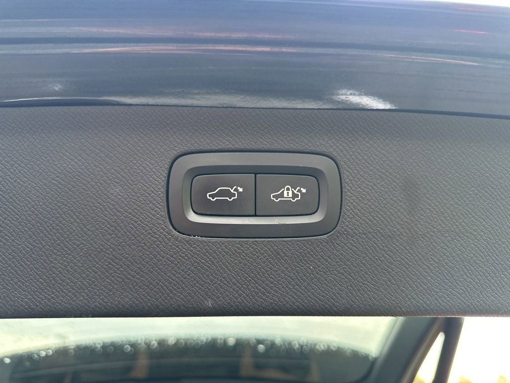 Used 2018 Volvo XC90 T6 Inscription w/ Convenience Package AWD/4WD image 12
