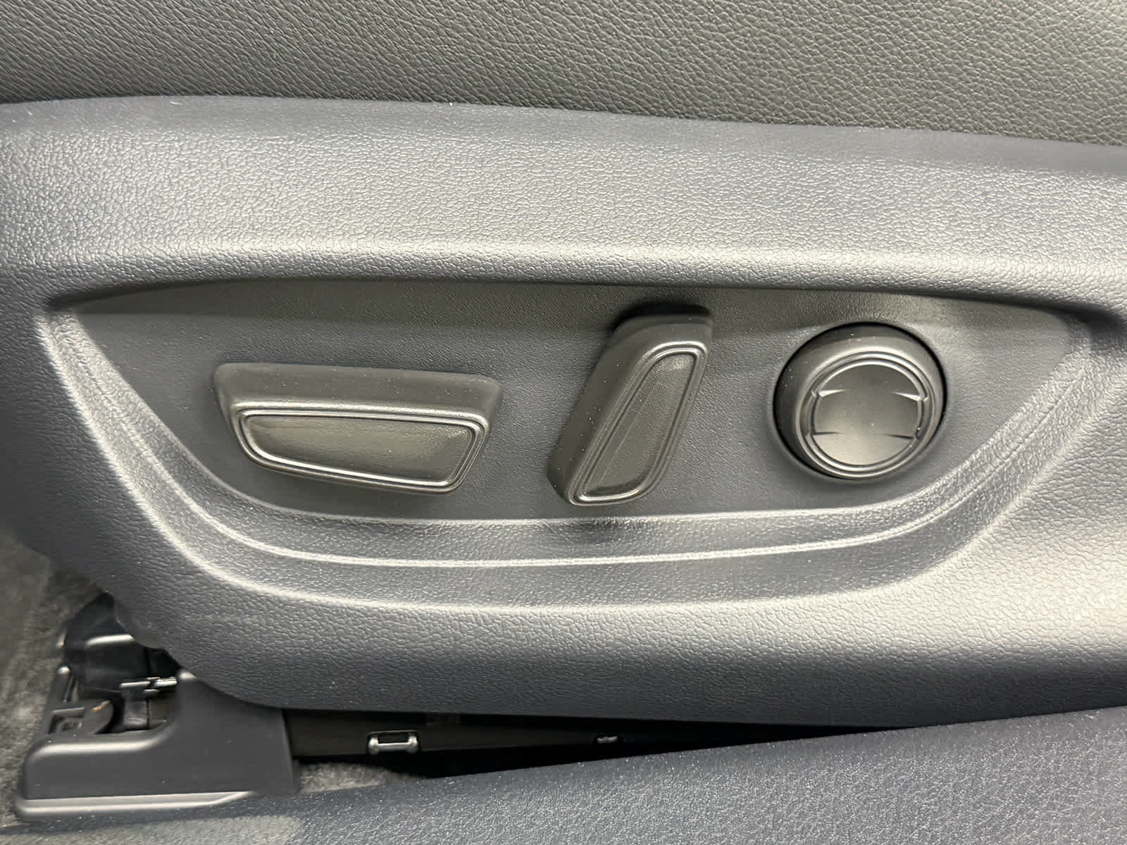 New 2026 Toyota Camry SE FWD image 18