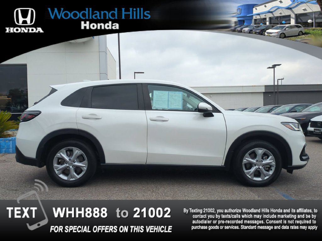Certified 2025 Honda HR-V LX image 4