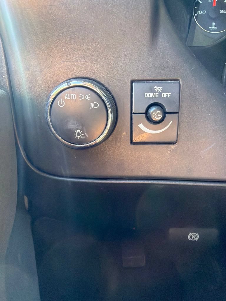 Used 2022 Chevrolet Express 2500 w/ Driver Convenience Package RWD image 17