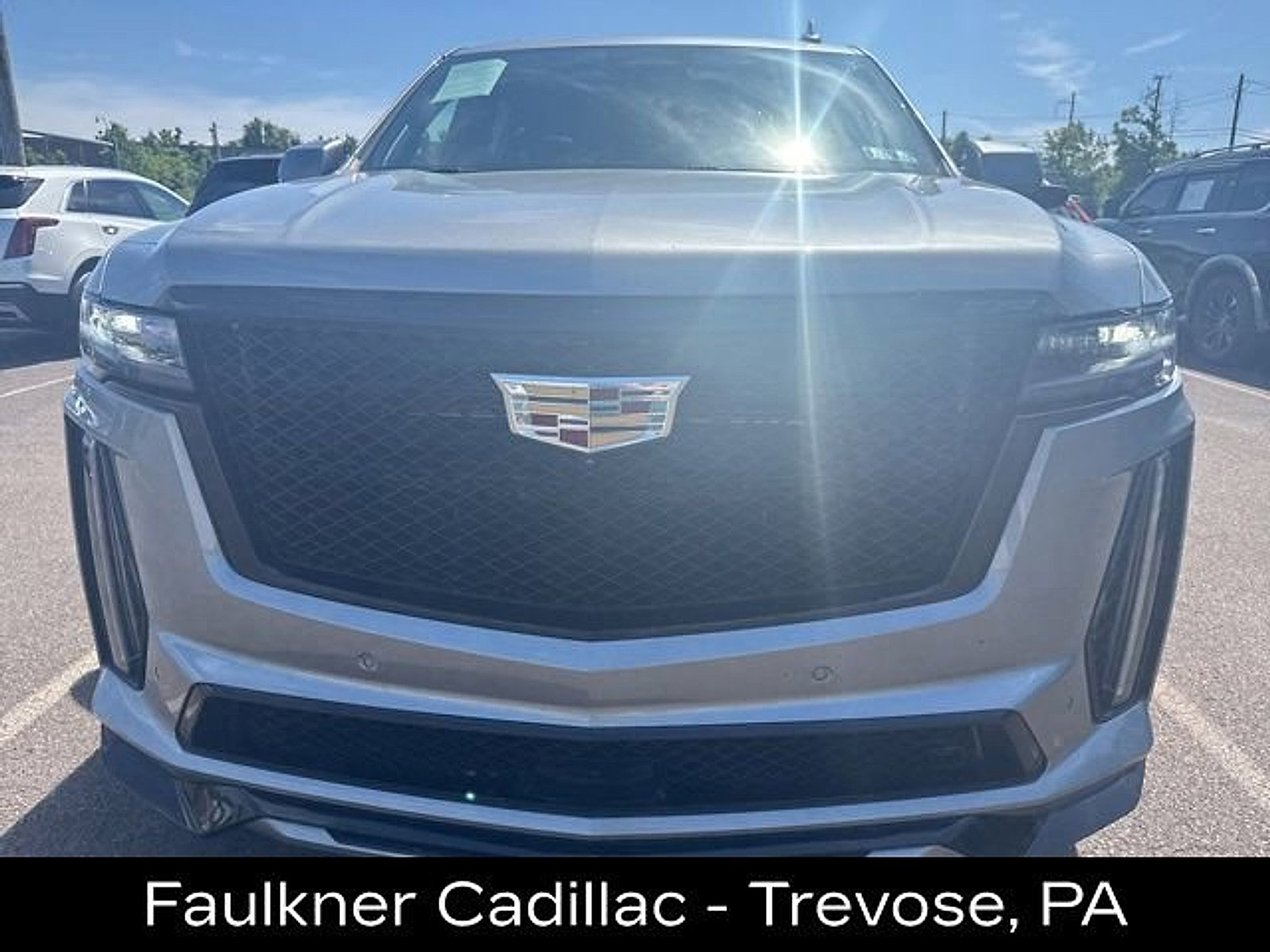 Used 2024 Cadillac Escalade ESV V w/ LPO, Floor Liner Package AWD/4WD image 6