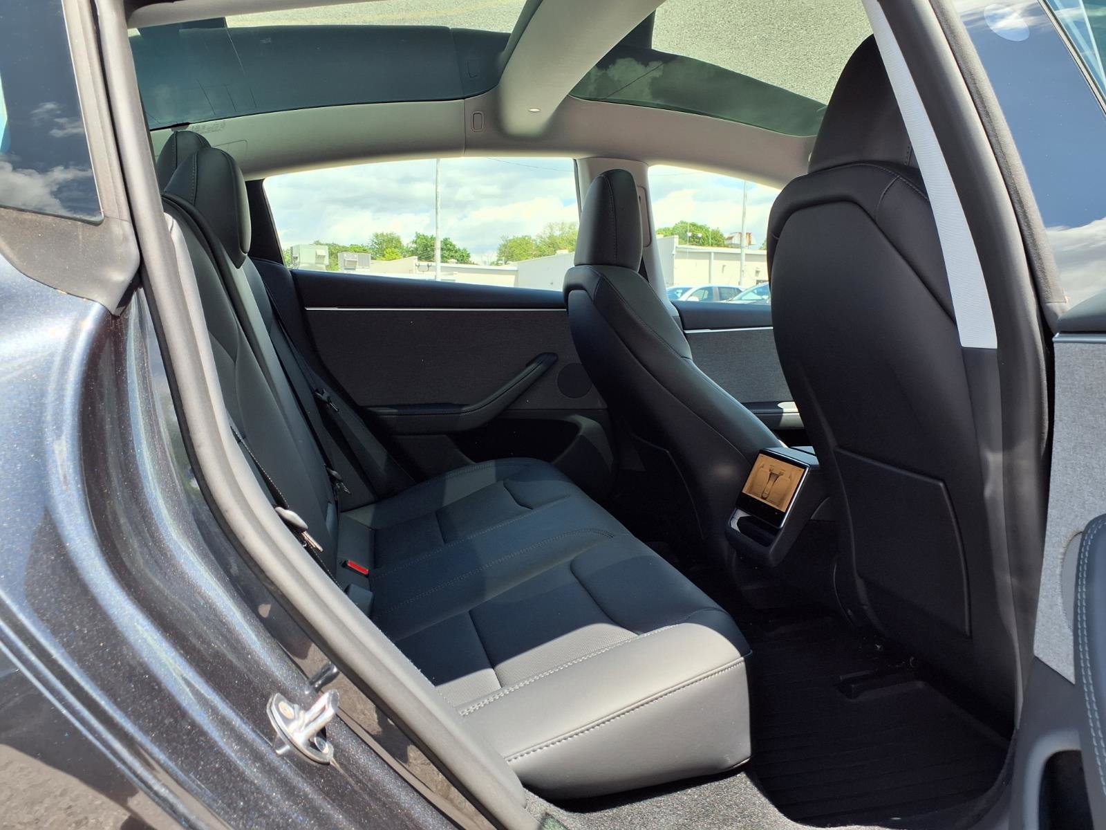 Used 2025 Tesla Model 3 RWD image 29