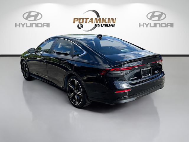 Used 2024 Honda Accord Sport image 7