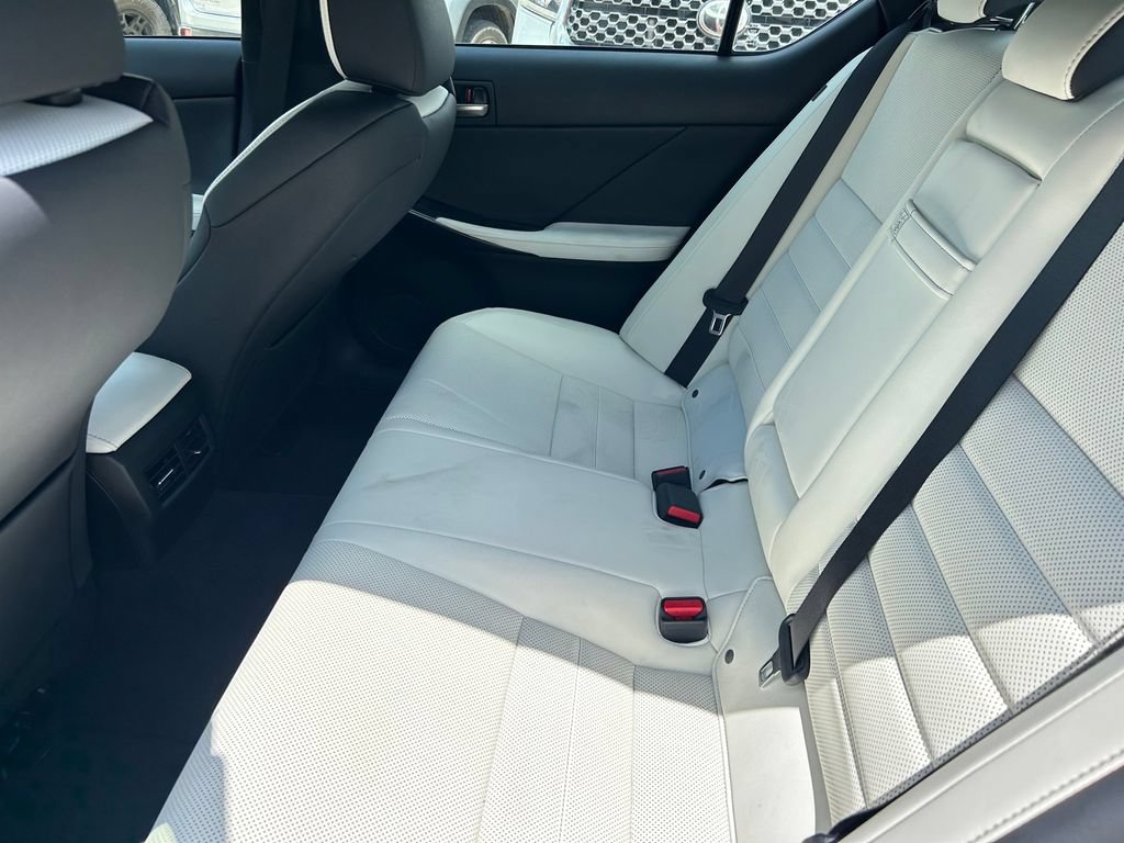 Used 2023 Lexus IS 500 RWD image 16