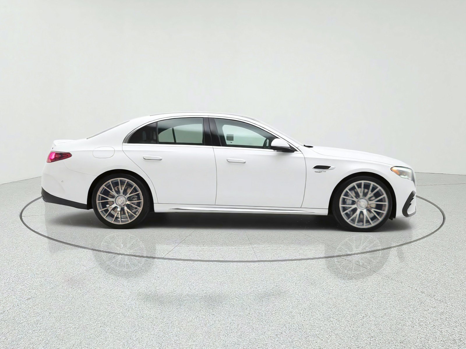 New 2027 Mercedes-Benz E 53 AMG e 4MATIC Sedan image 4