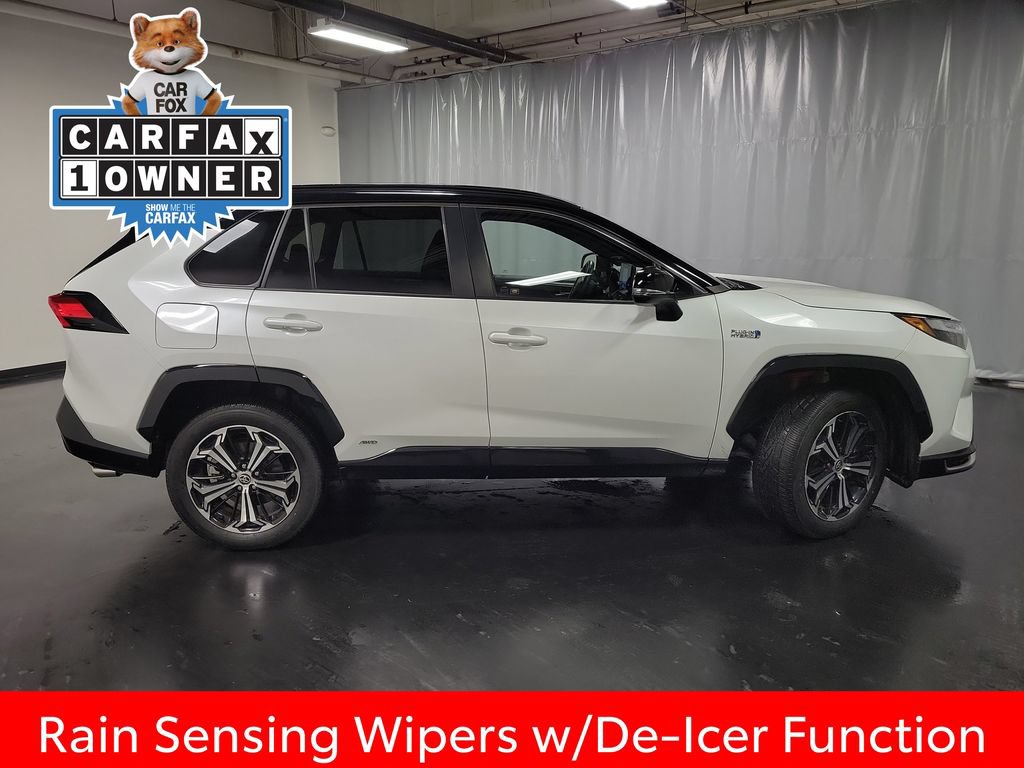 Used 2024 Toyota RAV4 XSE w/ Weather Package AWD/4WD image 9