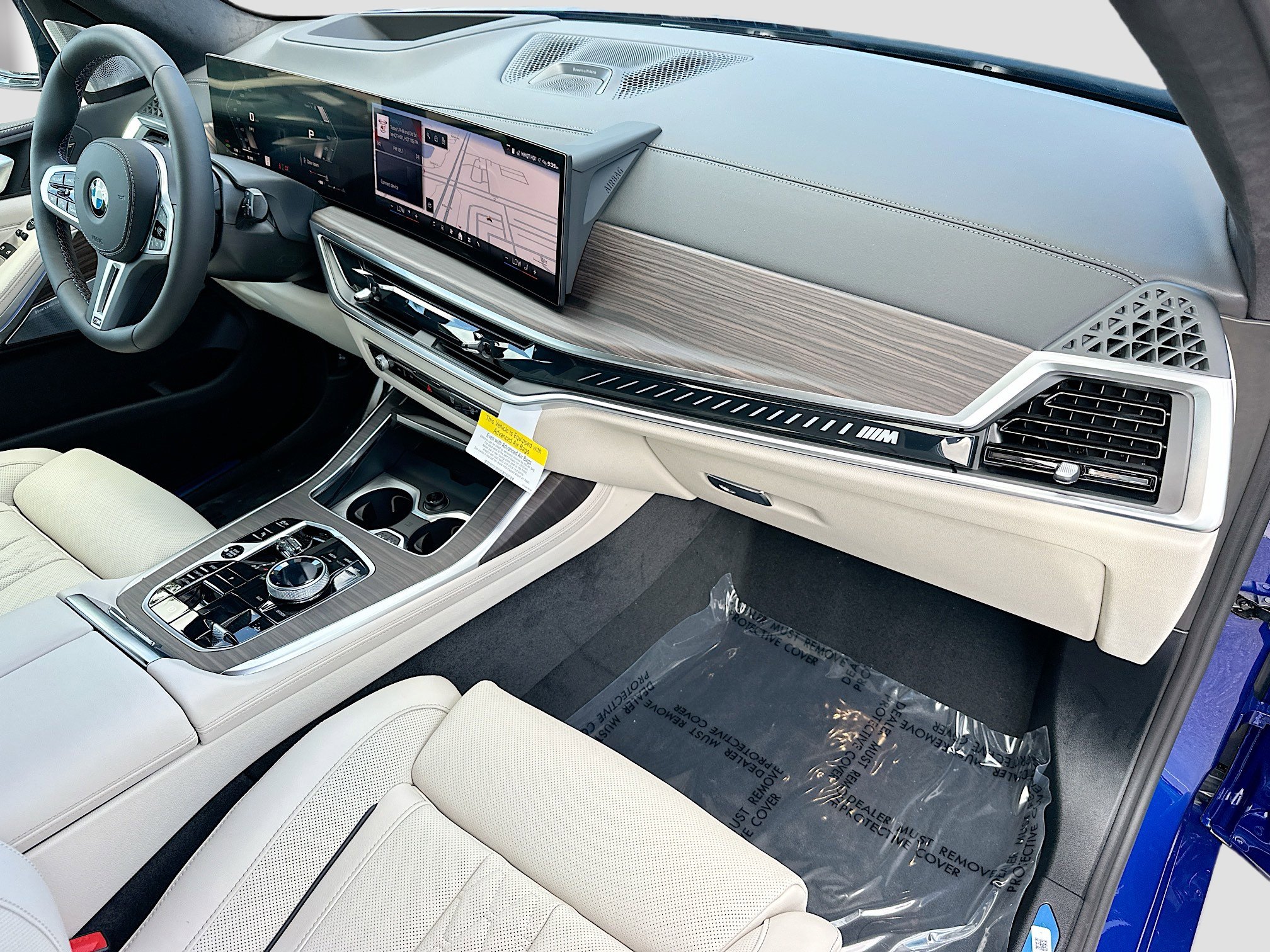 New 2026 BMW X7 M60i image 27