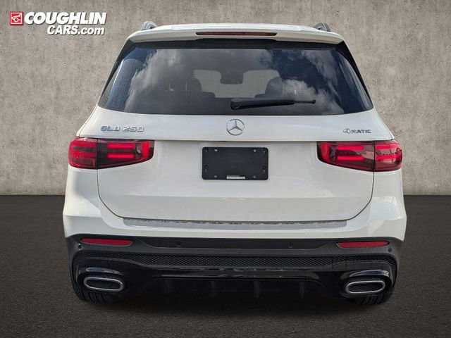 Used 2024 Mercedes-Benz GLB 250 4MATIC image 6
