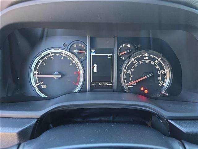 Used 2022 Toyota 4Runner TRD Off-Road Premium image 19