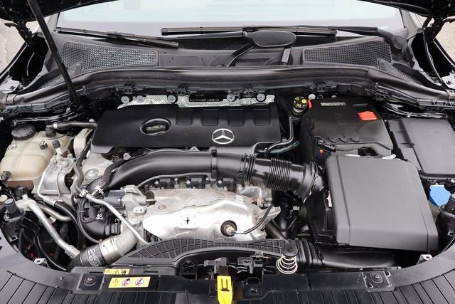 Used 2023 Mercedes-Benz GLA 250 4MATIC image 36