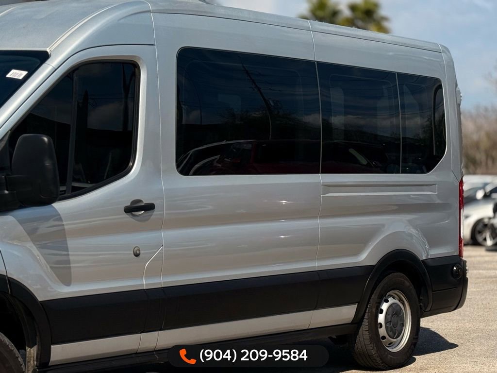 Used 2019 Ford Transit 350 XL image 2