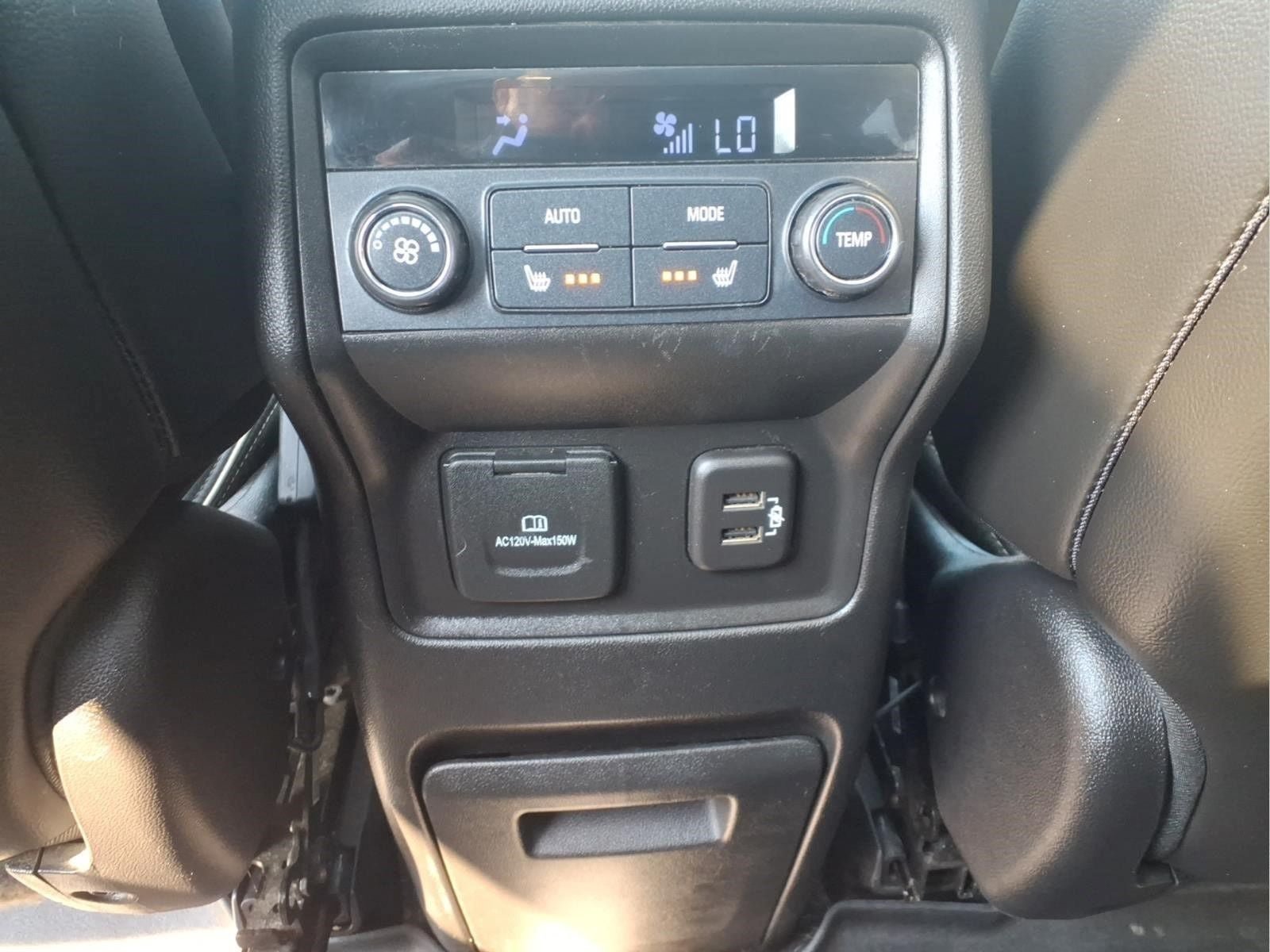 Used 2019 GMC Acadia Denali w/ Technology Package FWD image 23