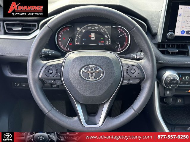 Used 2023 Toyota RAV4 XLE Premium AWD/4WD image 18