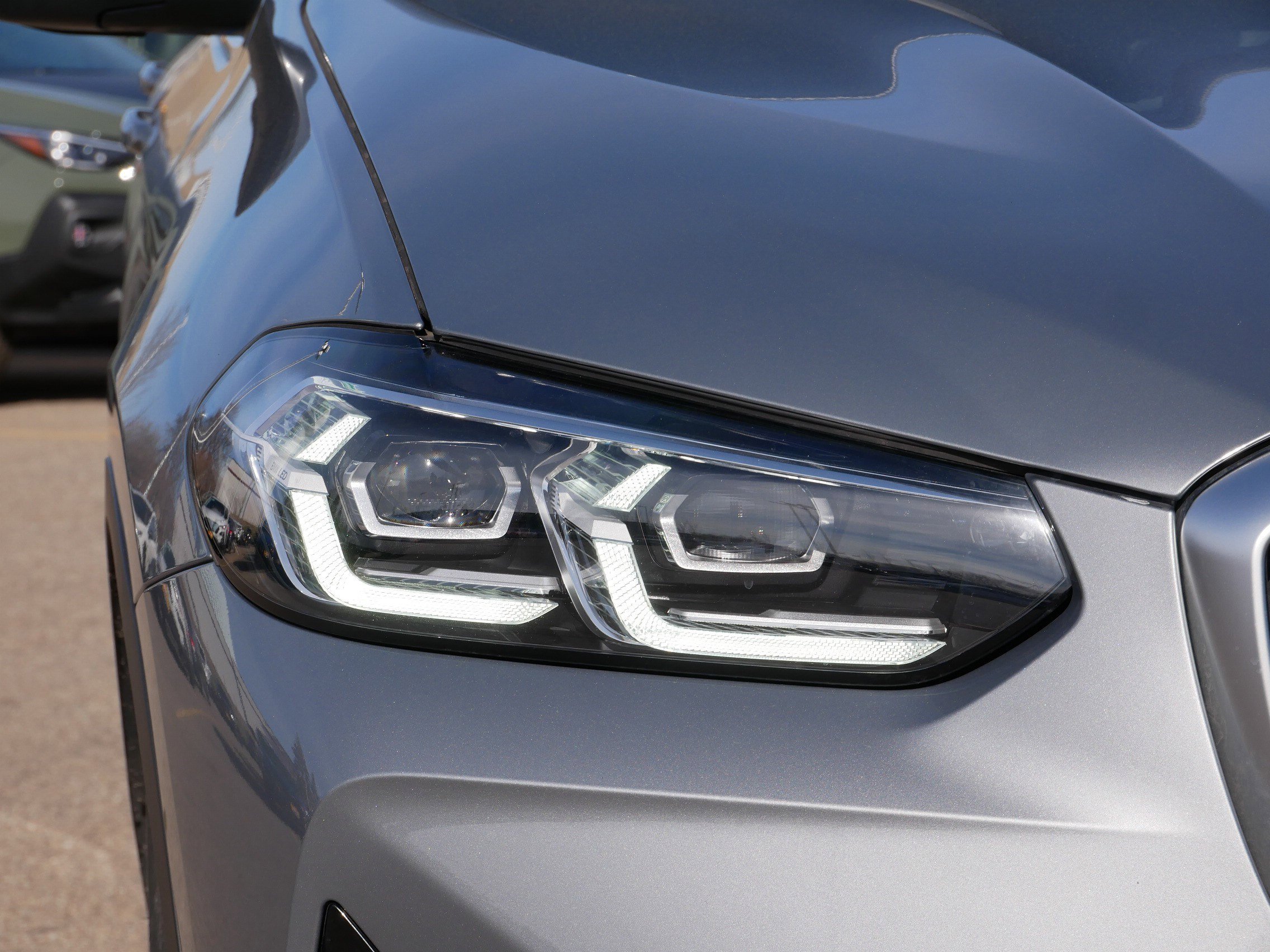 Used 2024 BMW X3 xDrive30i w/ Premium Package w/ZPA image 16