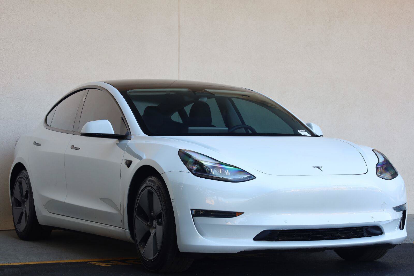 Used 2021 Tesla Model 3 Standard Range Plus RWD image 7