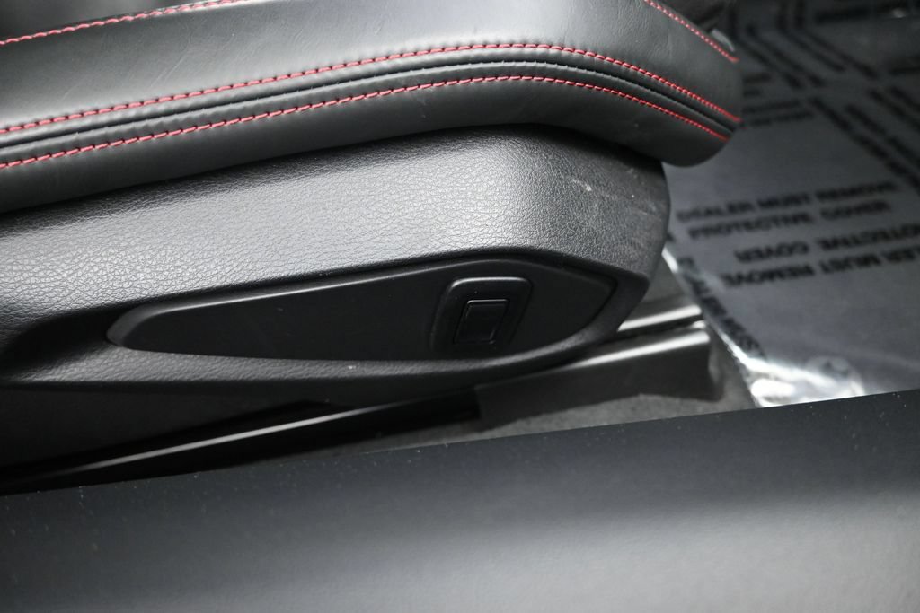 Used 2023 Audi R8 V10 GT RWD image 13