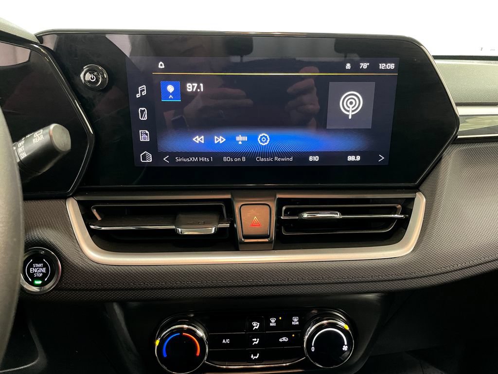 Certified 2024 Chevrolet TrailBlazer LS w/ LS Convenience Package FWD image 29