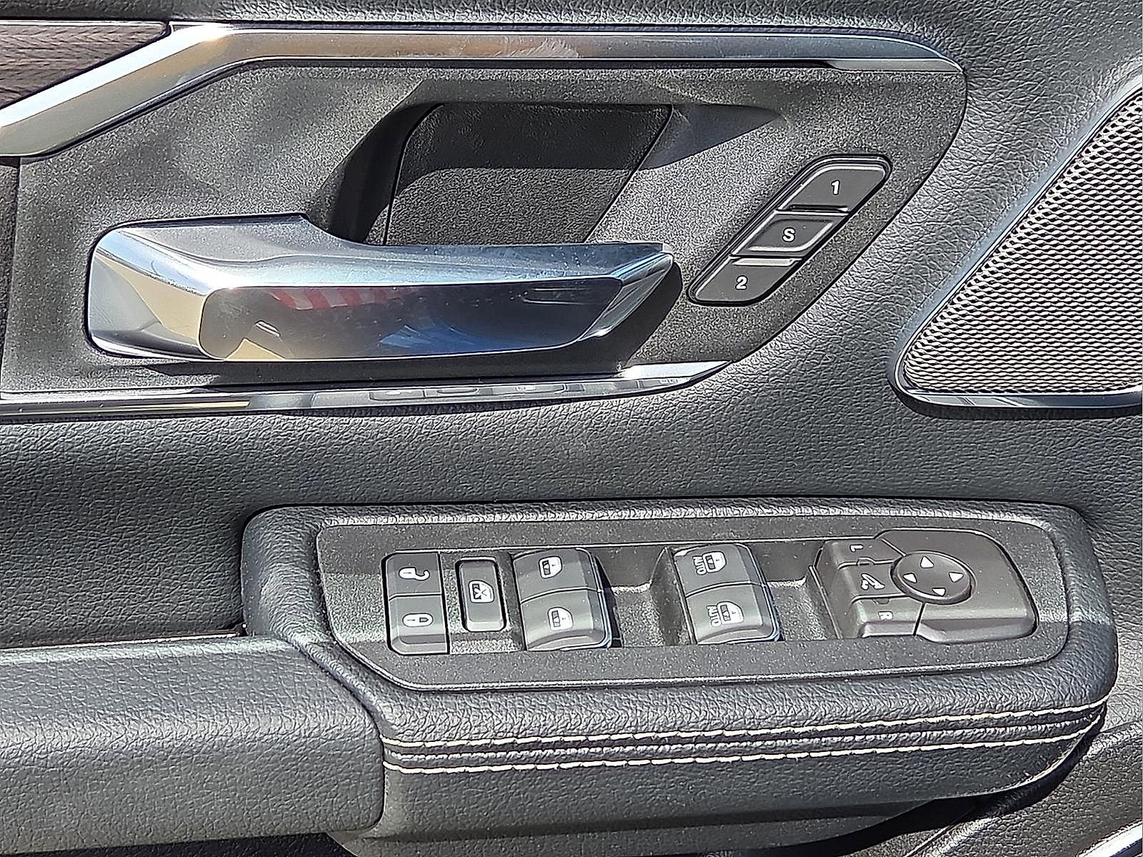 New 2026 RAM 1500 Laramie w/ Night Edition image 13