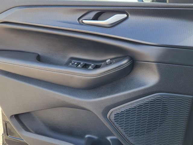 Used 2023 Jeep Grand Cherokee L Laredo AWD/4WD image 13