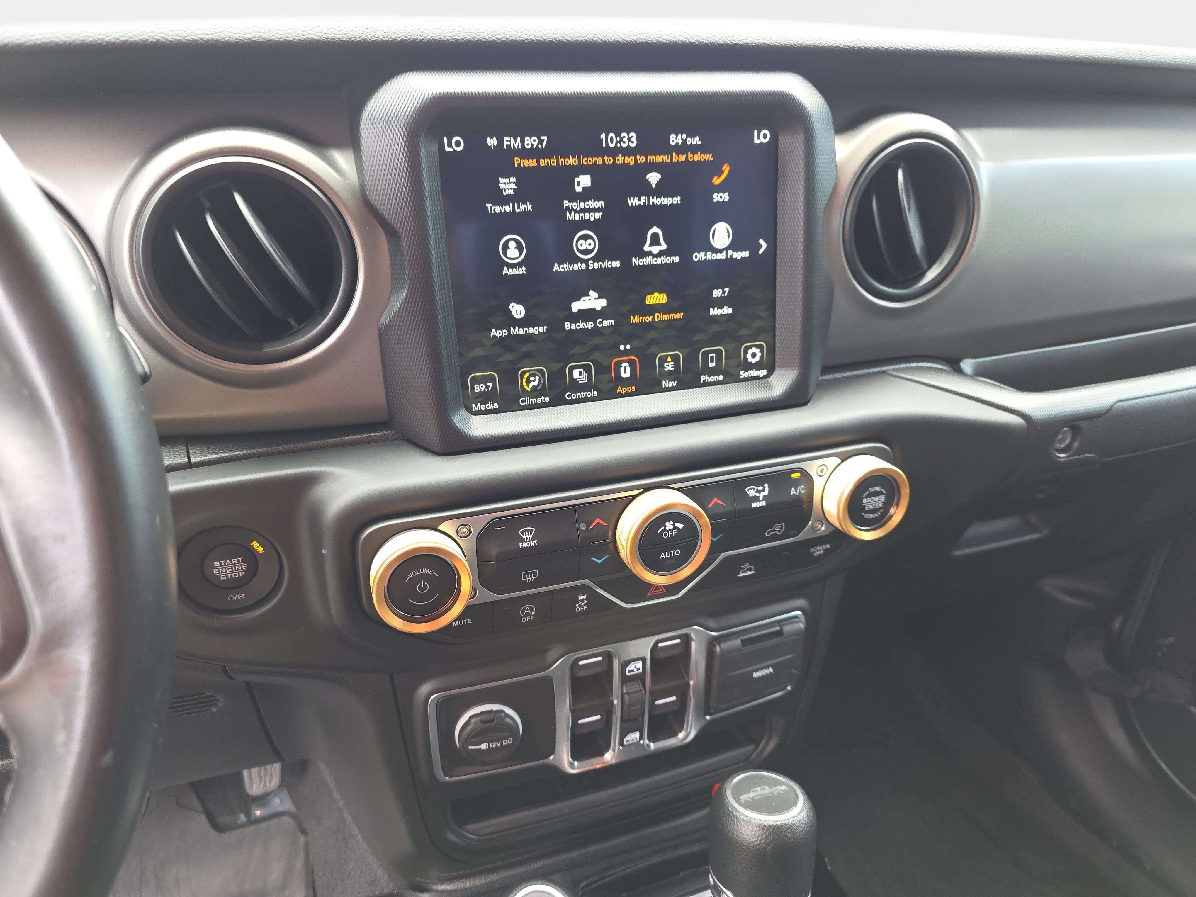 Certified 2021 Jeep Gladiator Sport AWD/4WD image 17