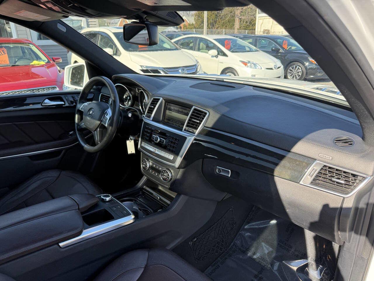 Used 2016 Mercedes-Benz GL 550 4MATIC image 19